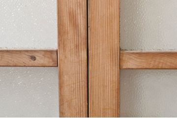 アンティーク建具　温かみのある木味が魅力的な幅狭ガラス戸4枚セット(引き戸)(R-069263)