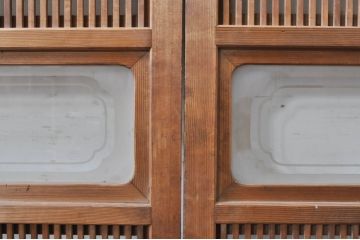 アンティーク建具　大正ロマン　和の風情を感じられる裏ガラス入り格子戸2枚セット(引き戸、ガラス戸、ガラス帯戸)(R-069273)