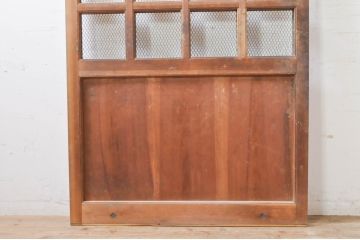 アンティーク建具　ヒノキ材　和モダンな雰囲気を醸し出す升目(マス目)格子蔵戸1枚(きつね格子、狐格子、引き戸、玄関戸)(R-069277)