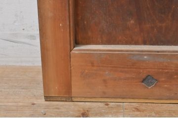 アンティーク建具　ヒノキ材　和モダンな雰囲気を醸し出す升目(マス目)格子蔵戸1枚(きつね格子、狐格子、引き戸、玄関戸)(R-069277)