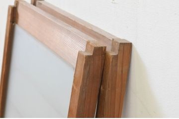 アンティーク建具　レトロな雰囲気が魅力の小さなガラス窓2枚セット(引き戸、ガラス戸)(R-069282)