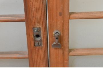 アンティーク建具　レトロな雰囲気が魅力の小さなガラス窓2枚セット(引き戸、ガラス戸)(R-069283)