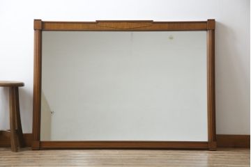 中古　美品　DREXEL HERITAGE(ドレクセルヘリテイジ)　Triune(トライユン) クラシカルな雰囲気のウォールミラー(壁掛け鏡、店舗什器)(R-069290)