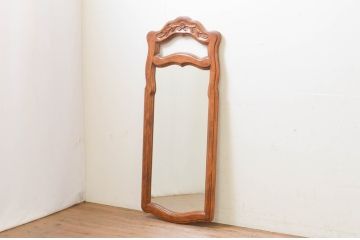 中古　美品　DREXEL HERITAGE(ドレクセルヘリテイジ)　重厚なつくりが高級感を醸し出すウォールミラー(壁掛け鏡、店舗什器)(R-069291)