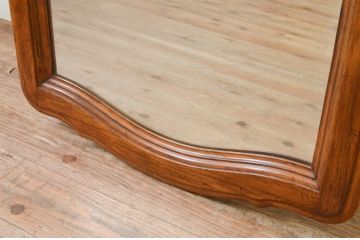 中古　美品　DREXEL HERITAGE(ドレクセルヘリテイジ)　重厚なつくりが高級感を醸し出すウォールミラー(壁掛け鏡、店舗什器)(R-069291)