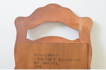 中古　美品　DREXEL HERITAGE(ドレクセルヘリテイジ)　重厚なつくりが高級感を醸し出すウォールミラー(壁掛け鏡、店舗什器)(R-069291)