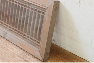アンティーク建具　和モダンな空間作りにおすすめな片面ガラスの筬(オサ)欄間1枚(明り取り、明かり取り、オサランマ)(R-069297)