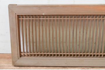アンティーク建具　レトロな雰囲気を醸し出す小さな筬(オサ)欄間1枚(明り取り、明かり取り、オサランマ)(R-069298)