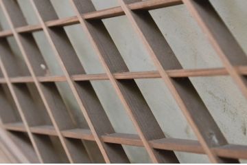 アンティーク建具　どこか懐かしい雰囲気漂う片面ガラスの組子欄間1枚(明り取り、明かり取り)(R-069300)