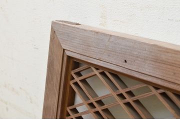 アンティーク建具　上品な和の雰囲気溢れる片面ガラスの組子欄間1枚(明り取り、明かり取り)(R-069301)