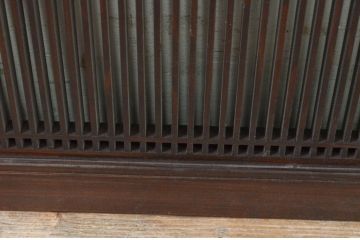 アンティーク建具　整然とした縦桟が美しい筬(オサ)欄間1枚(明り取り、明かり取り、格子、オサランマ)(R-069303)