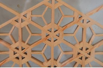 アンティーク建具　上質な和の空間を演出する両面ガラスの組子欄間2枚セット(明り取り、明かり取り、ランマ)(R-069314)