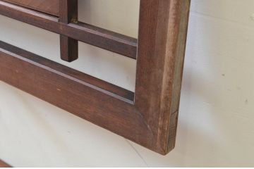 アンティーク建具　総欅(ケヤキ)材　かわいらしい透かし彫りが魅力的な欄間2枚セット(明り取り、明かり取り)(R-069315)
