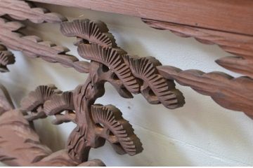 アンティーク建具　上質な和を演出する雄大な富士と松の彫刻欄間2枚セット(明り取り、明かり取り)(R-069316)