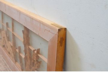 アンティーク建具　両面ガラス　素朴な梅がアクセントの彫刻欄間1枚(明り取り、明かり取り)(R-069317)