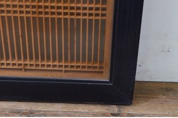 アンティーク建具　両面ガラス　繊細な組子格子が美しい上質な和の空間を演出する筬(オサ)欄間1枚(明り取り、明かり取り、オサランマ)(R-069318)