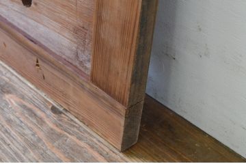 アンティーク建具　経年を感じさせる木味が魅力的な透かし彫り入り欄間1枚(明り取り、明かり取り)(R-069320)