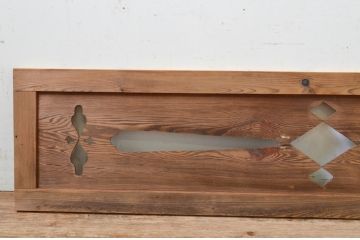 アンティーク建具　経年を感じさせる木味が魅力的な透かし彫り入り欄間1枚(明り取り、明かり取り)(R-069320)