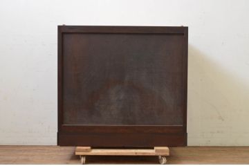 中古　松本民芸家具　ヒノキ天板リメイク　シックな色合いが落ち着いた雰囲気を醸し出すサイドボード(戸棚、収納棚、サイドキャビネット)(R-069341)