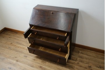 和製ビンテージ　松本民芸家具　♯308型　古びた風合いの木肌がレトロさを醸し出すシックなライティングビューロー　定価約45万円　(R-069345)