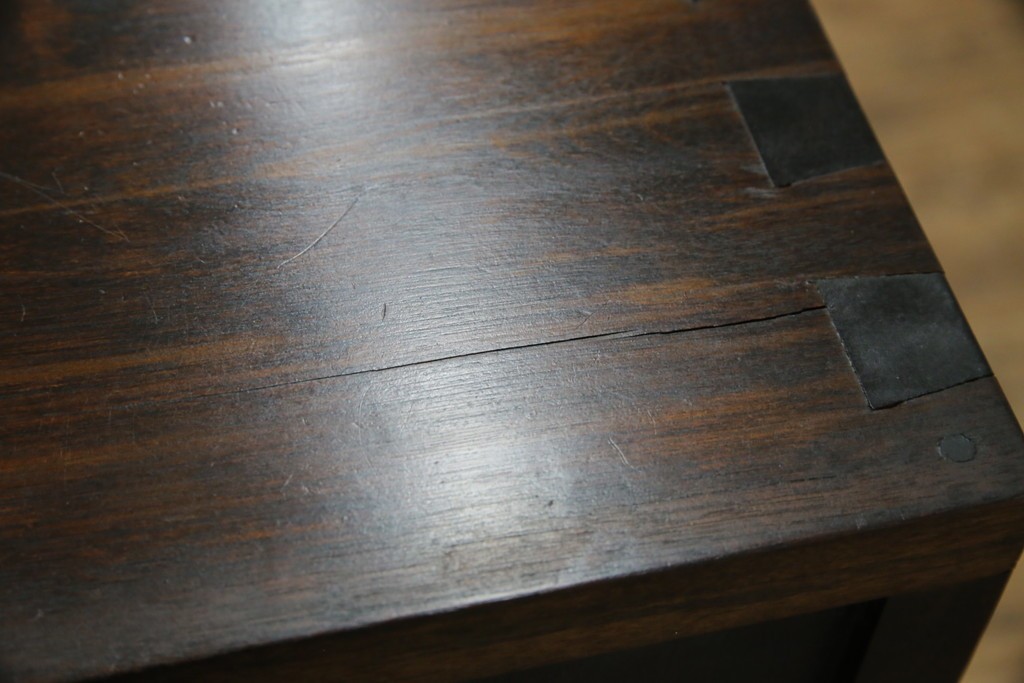 和製ビンテージ　松本民芸家具　♯308型　古びた風合いの木肌がレトロさを醸し出すシックなライティングビューロー　定価約45万円　(R-069345)