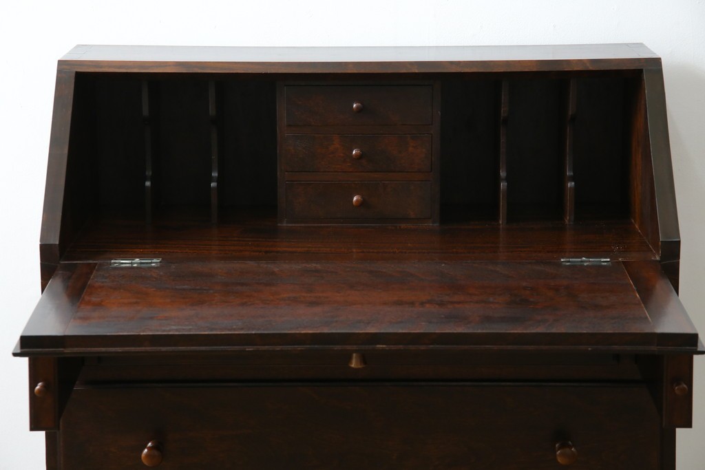 和製ビンテージ　松本民芸家具　♯308型　古びた風合いの木肌がレトロさを醸し出すシックなライティングビューロー　定価約45万円　(R-069345)