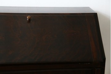 和製ビンテージ　松本民芸家具　♯308型　古びた風合いの木肌がレトロさを醸し出すシックなライティングビューロー　定価約45万円　(R-069345)