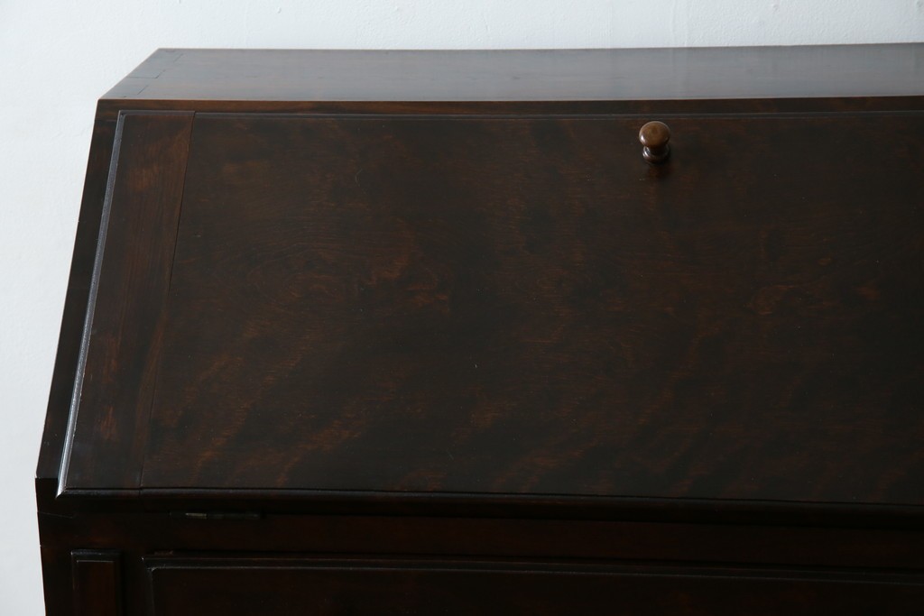 和製ビンテージ　松本民芸家具　♯308型　古びた風合いの木肌がレトロさを醸し出すシックなライティングビューロー　定価約45万円　(R-069345)