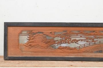 アンティーク建具　上質な和を演出する松の彫刻欄間1枚(明り取り、明かり取り)(R-069364)