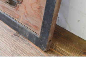 アンティーク建具　上質な和を演出する松の彫刻欄間1枚(明り取り、明かり取り)(R-069364)