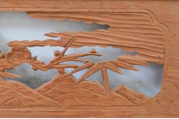 アンティーク建具　和の雰囲気を高める梅と竹の彫刻欄間1枚(明り取り、明かり取り)(R-069366)