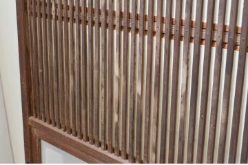 アンティーク建具　どこか懐かしい空気を醸し出す裏障子付き格子戸4枚セット(引き戸、障子戸、ガラス帯戸)(R-069371)