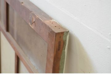 アンティーク建具　ペイント仕上げ限定　大正ロマン　どこか懐かしい雰囲気を醸し出すペイントガラス窓1枚(FIX、フィックス、嵌め殺し)(R-069411)