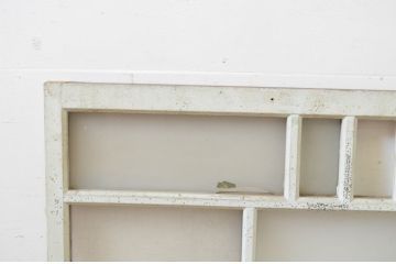 アンティーク建具　ペイント仕上げ限定　大正ロマン　どこか懐かしい雰囲気を醸し出すペイントガラス窓1枚(FIX、フィックス、嵌め殺し)(R-069412)