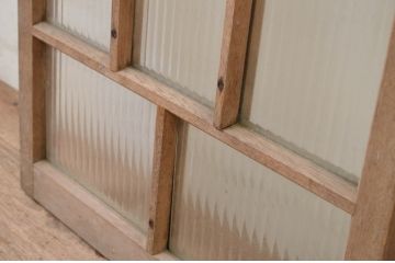 アンティーク建具　大正ロマン　古い木味が魅力のガラス窓1枚(引き戸、ガラス戸)(R-069413)