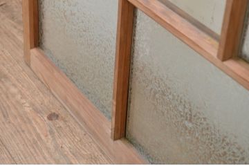アンティーク建具　古い木味が魅力の大正ロマンな雰囲気溢れるガラス窓1枚(引き戸、ガラス戸)(R-069415)
