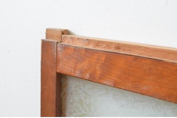 アンティーク建具　古い木味が魅力の大正ロマンな雰囲気溢れるガラス窓1枚(引き戸、ガラス戸)(R-069415)