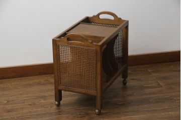 中古　DREXEL HERITAGE(ドレクセルヘリテイジ)　Et Cetera(エトセトラ)　個性的なデザインが魅力的なキャスター付きマガジンラック(収納棚、サイドテーブル)(R-069423)