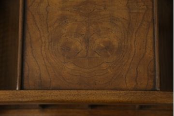 中古　DREXEL HERITAGE(ドレクセルヘリテイジ)　Et Cetera(エトセトラ)　個性的なデザインが魅力的なキャスター付きマガジンラック(収納棚、サイドテーブル)(R-069423)