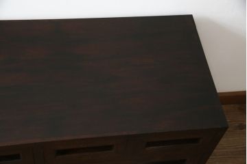 和製ビンテージ　松本民芸家具風　高山デザイン　落ち着きのある色味が素敵なチェスト(サイドボード、引き出し、テレビ台、テレビボード、ヴィンテージ)(R-069446)