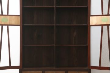 和製アンティーク　上手物!!　大正ロマンの雰囲気を高める漆塗りの大きな本箱(本棚、ブックケース、収納棚、書棚、戸棚、キャビネット、店舗什器)(R-069451)