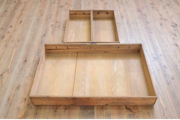 和製アンティーク　古い木味の大きな重ね収納箪笥(夜具箪笥、布団箪笥、水屋箪笥、キャビネット、食器棚、収納棚)(R-069454)