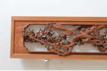 アンティーク建具　井波彫刻　成彬作　躍動感のある松竹梅が美しい両面彫刻欄間2枚セット(明り取り、明かり取り)(R-069460)