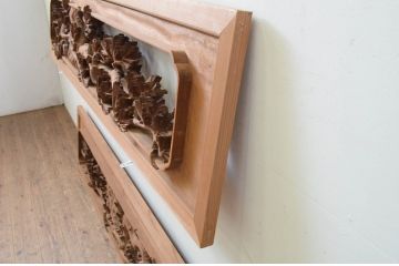 ビンテージ建具　井波彫刻　清流作　躍動感のある松竹梅が美しい両面彫刻欄間2枚セット(明り取り、明かり取り、在銘、ヴィンテージ)(R-069461)