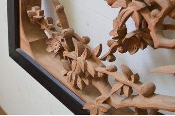 アンティーク建具　井波彫刻　桃源郷の珍しい図柄が魅力的な両面彫刻欄間2枚セット(明り取り、明かり取り)(R-069462)