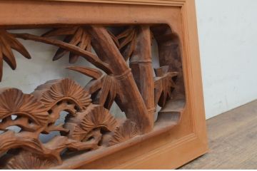 ビンテージ建具　井波彫刻　晴雲作　躍動感のある松竹梅が美しい両面彫刻欄間2枚セット(明り取り、明かり取り、在銘、ヴィンテージ)(R-069464)
