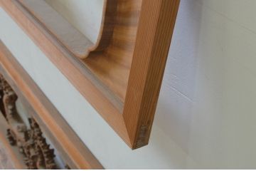 アンティーク建具　越中　井波彫刻　明雲作　繊細な菊・竹・梅のデザインが目を惹く両面彫刻欄間2枚セット(明り取り、明かり取り、在銘)(R-069465)