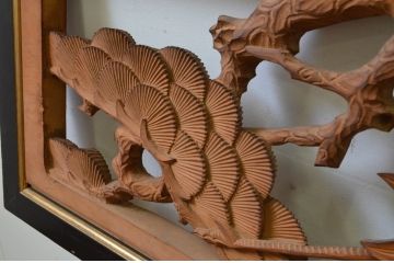 アンティーク建具　井波彫刻　迫力ある松と鶴の彫刻が素晴らしい両面彫刻欄間2枚セット(明り取り、明かり取り)(R-069466)