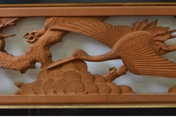 アンティーク建具　井波彫刻　迫力ある松と鶴の彫刻が素晴らしい両面彫刻欄間2枚セット(明り取り、明かり取り)(R-069466)