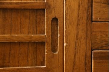 中古　桐材　上質な和の空間を演出する水屋箪笥サイドボード(サイドキャビネット、収納棚、戸棚、食器棚、茶棚)(R-069486)